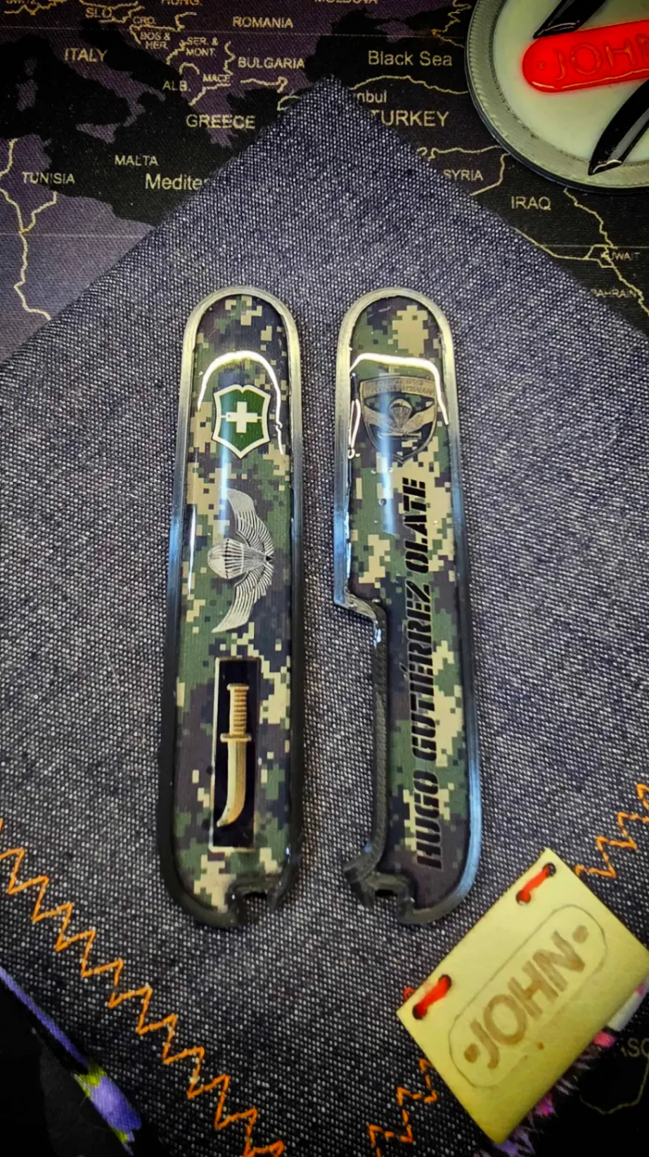 Cachas personalizadas Victorinox 91mm fabricadas por Don John Chile